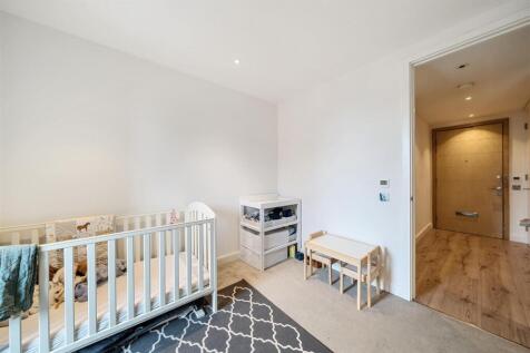 Bedroom 4.jpg
