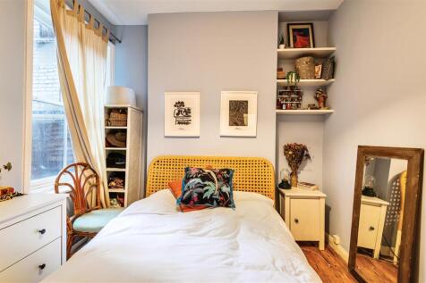 First Bedroom (2).jpg
