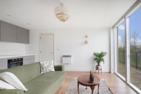 Reception Room.jpg