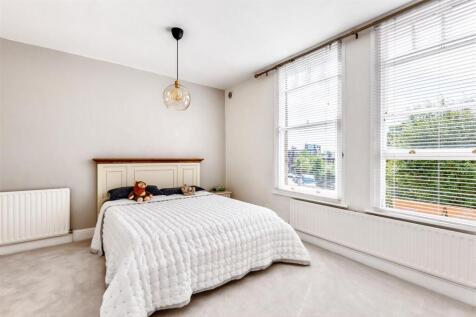 First Bedroom (2).jpg