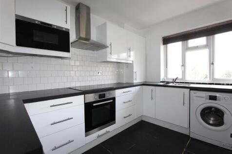Kitchen.JPG