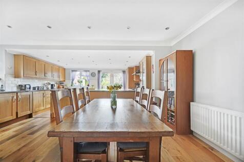 Trafalgar Avenue 15