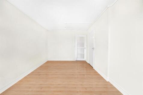 Reception Room (2).jpg