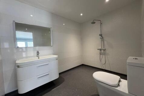 En-suite Wet Room