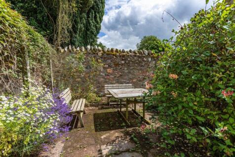 Walled Garden Patio Area