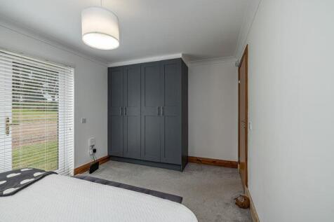 Bedroom 6/Annexe Bedroom