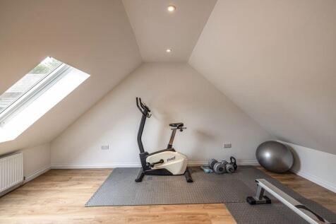 Coach House Bedroom 1