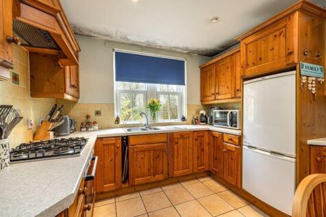 Breakfasting Kitchen