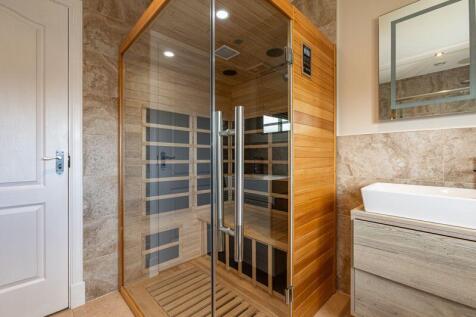 Sauna in Ensuite Shower Room