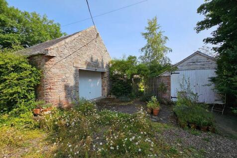 Coach House &amp; Garage