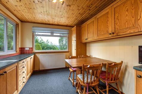Breakfasting Kitchen