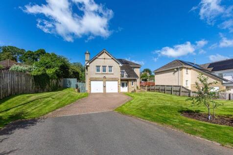 Front of House &amp; Driveway