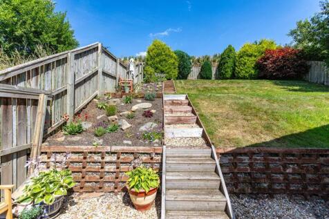 Steps up to Garden