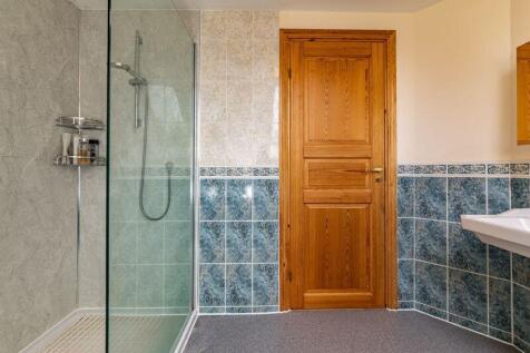 Ensuite Shower Room