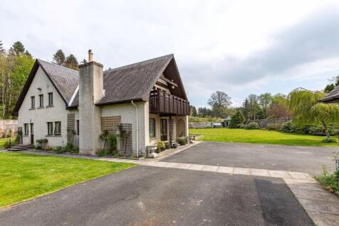 Side of House &amp; Parking