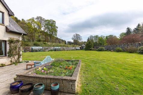 Front Beds and Patio