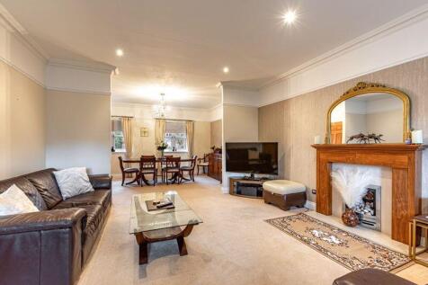 Sitting Room to Dining Area