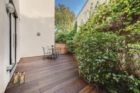 Property Image 8