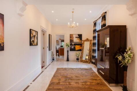 13 Prince Albert Road Hi-3.jpg