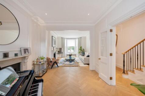 26 Formosa Street Hi-9.jpg