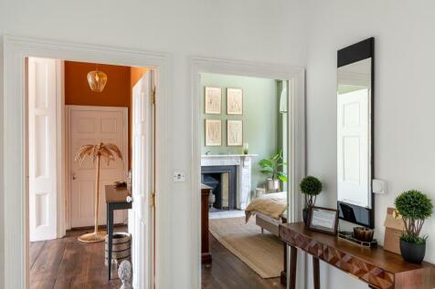 Flat 1 15 Catharine Place-19.jpg