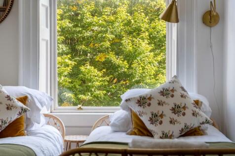 Flat 1 15 Catharine Place-13.jpg