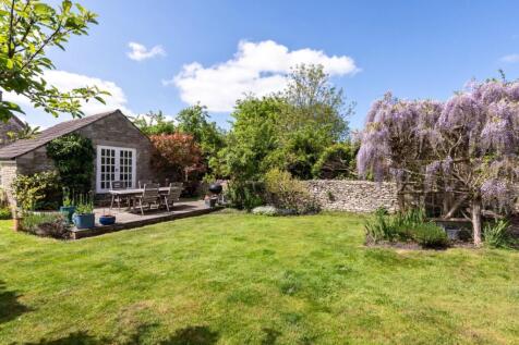 Avalon, 8 Weir Lane, Marshfield SN14 8NB-9.jpg