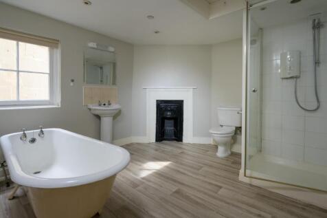 6 Beauford Square-19.jpg