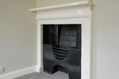 6 Beauford Square-18.jpg