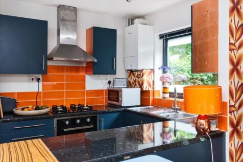 5 Claremont Walk Bath, BA1 6HB-7.jpg