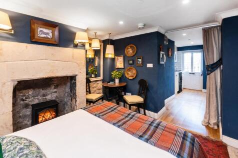 11a Claverton Buildings, Bath, BA2 4lD-8.jpg
