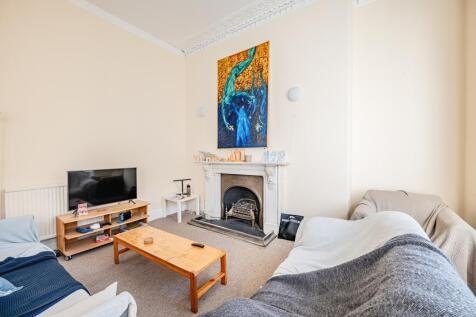 7 Johnstone St-41.jpg