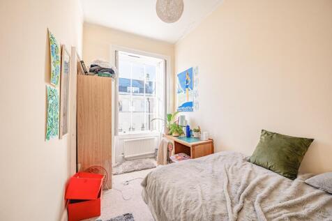 7 Johnstone St-51.jpg