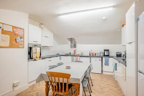 7 Johnstone St-62.jpg