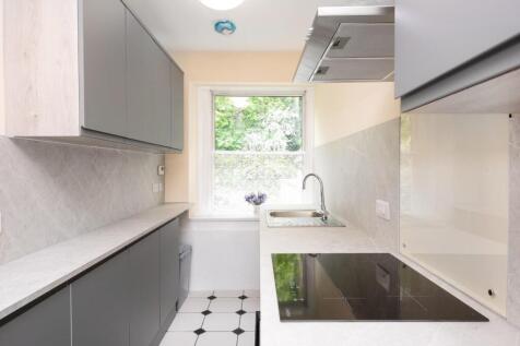 3, 106 London Road West, Bath, BA1 7DB-7.jpg
