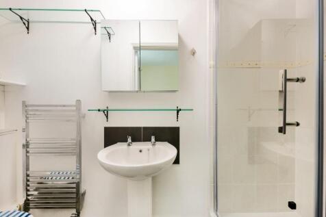 3, 106 London Road West, Bath, BA1 7DB-15.jpg