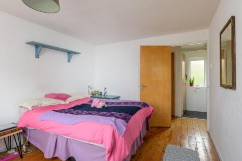 2 Eleanor Close-20.jpg
