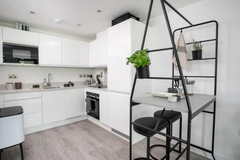 Flat 22 North Building-12.jpg