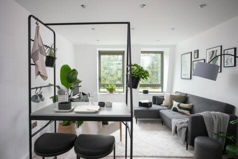 Flat 22 North Building-9.jpg