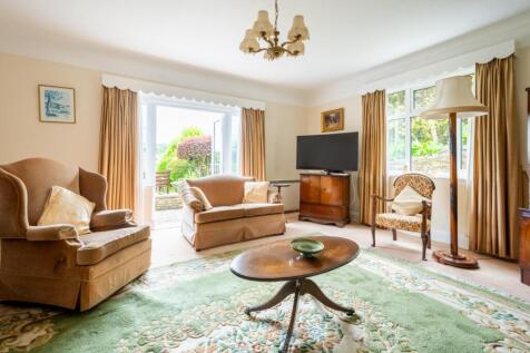 211 Bailbrook Lane Bath BA1 7AB-16.jpg
