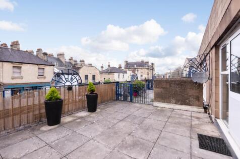 49 Lampards Buildings Bath BA1 2RW-4.jpg