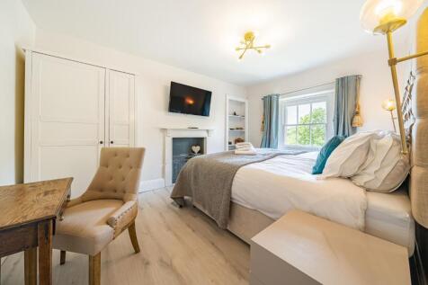 bedroom 3.jpg