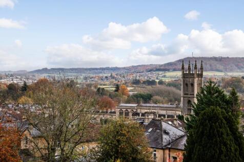First Floor Flat, 2 Beaufort Villas, Bath, BA1 6LY