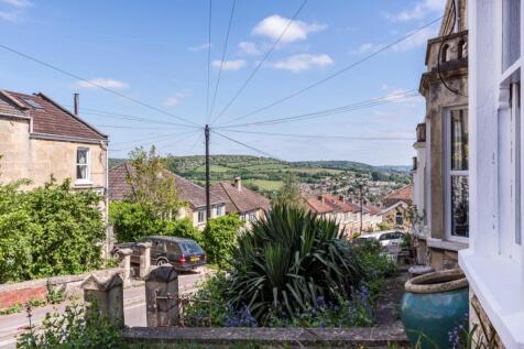 5 Solsbury View, Bath BA1 6HT-3.jpg