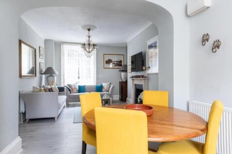 Flat 1, 4 Norfolk Buildings, Bath BA1 2BP-8.jpg