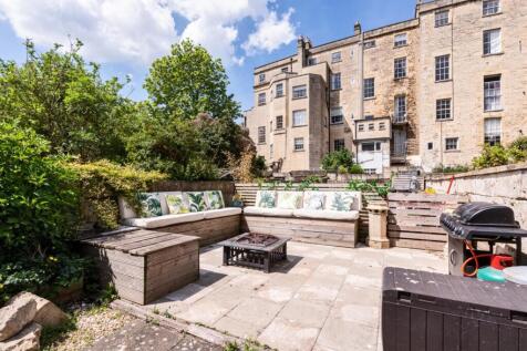 Flat 1, 4 Norfolk Buildings, Bath BA1 2BP-21.jpg