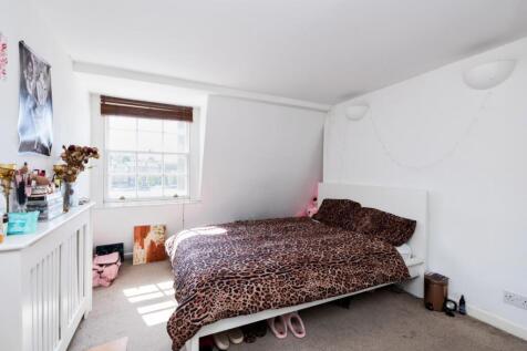 Flat 3, 9 Lower Borough Walls, Bath BA1 1QR-13.jpg