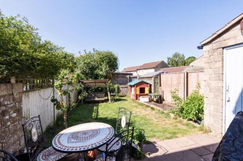 96 Chandler Close, Bath BA1 4EQ-8.jpg
