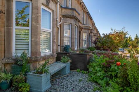 28 Hawthorne Grove-7.jpg