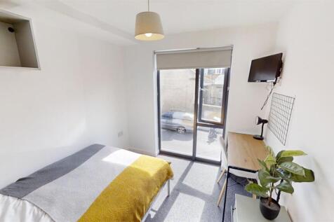 Flat-1-Widcombe-Wharf-Bath-09162024_162828.jpg